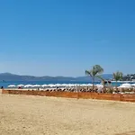Piscine Vue Sur Le Golfe De Saint-tropez