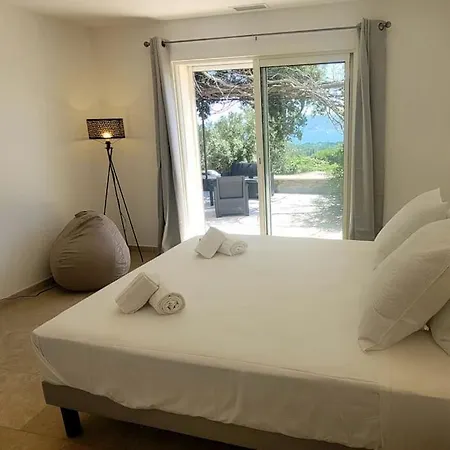 Piscine Vue Sur Le Golfe De Saint-tropez Villa Grimaud
