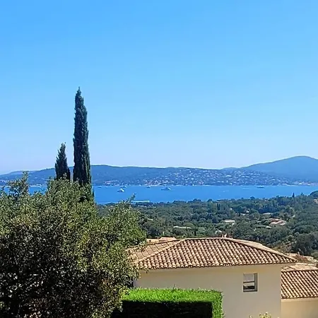 Piscine Vue Sur Le Golfe De Saint-tropez *